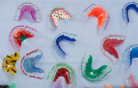apparecchi ortodontici e igiene dentale
