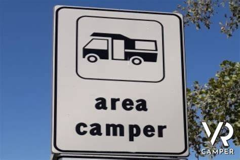 indicazioni stradali e aree camper