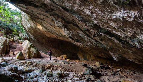Itinerario tra Genga, Valle Scappuccia e Lago Fossi